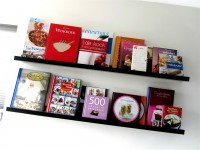Kookboeken en IKEA Ribba plankjes